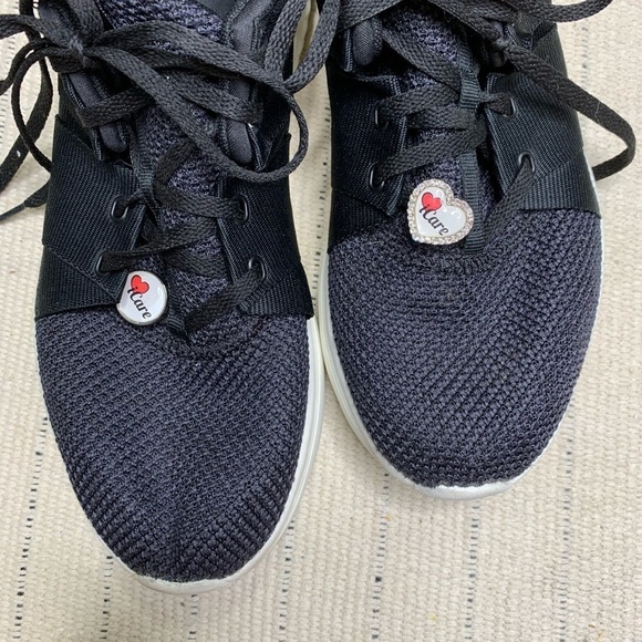 Reebok Black Astroride black Athletic Sneakers - Picture 8 of 10